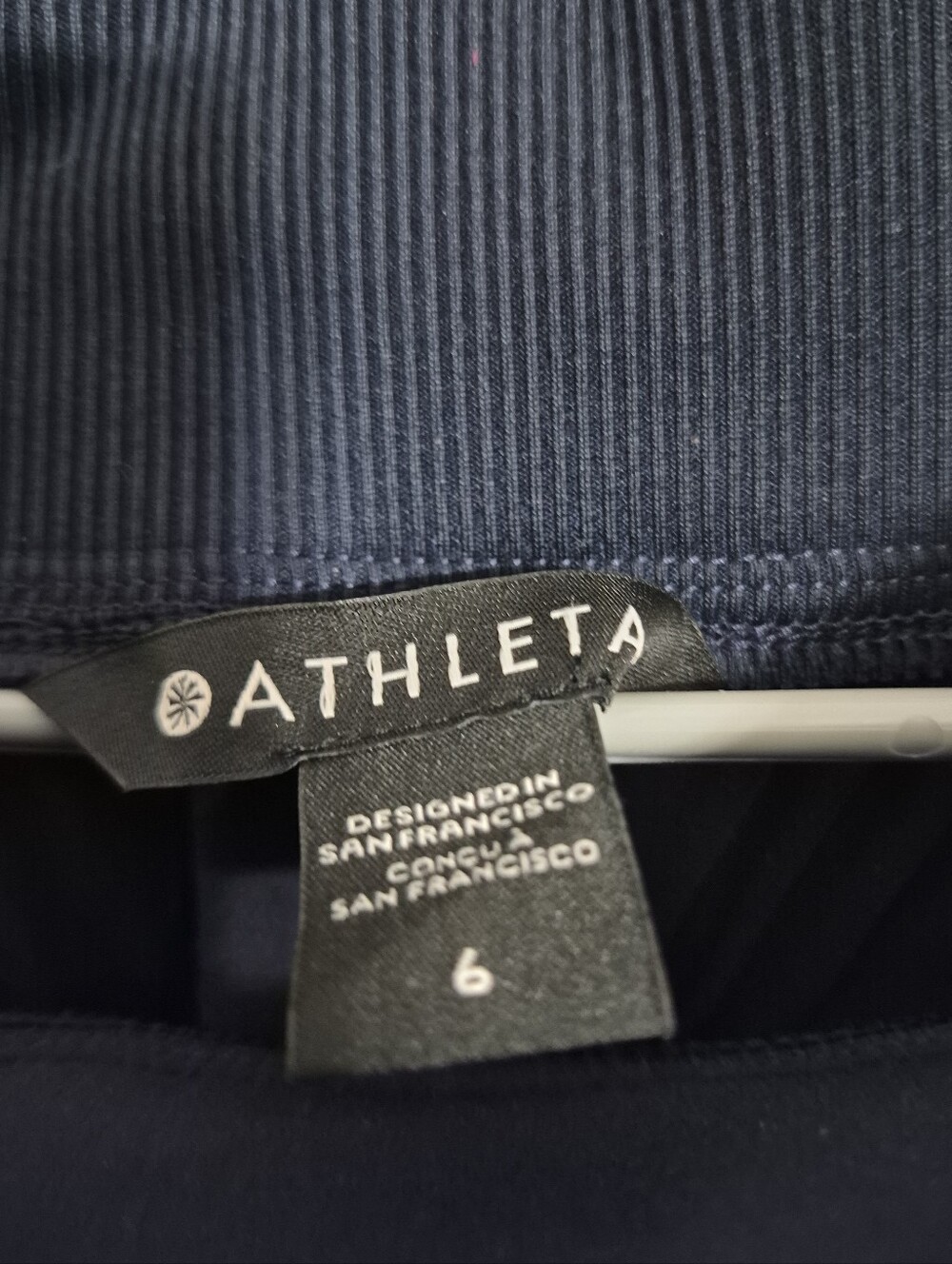 Athleta Brooklyn Ankle Pant In Navy Blue Size 6  NWT - Picture 5 of 8